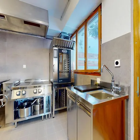With Stunning Mountain Views Chalet