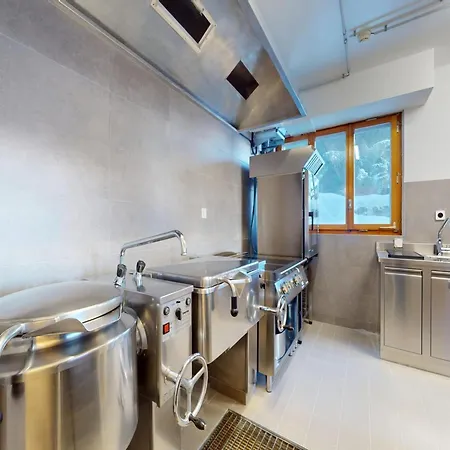 With Stunning Mountain Views Chalet Agettes